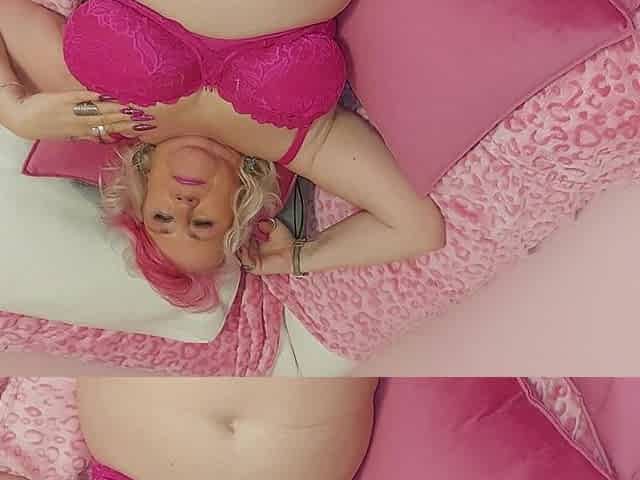 Busty Pink-haired Mature Babe Fingers Wet Pussy to Orgasm