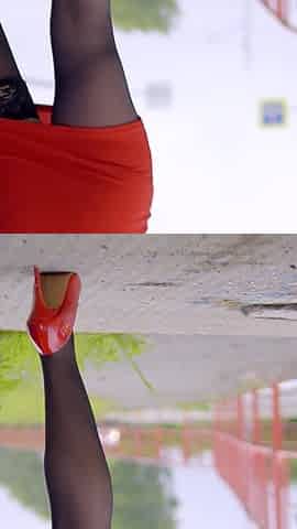 112-i Love Teasing Drivers, Sexy Dressed in a Skirt and Stockings, While Waiting for My Bus *60fps