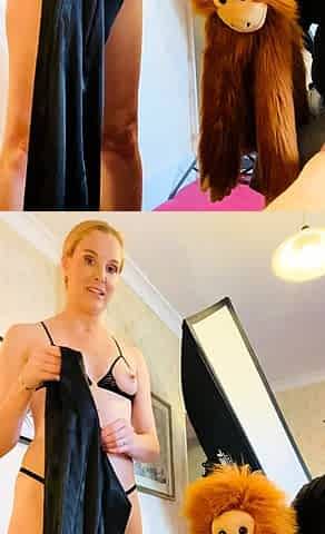 Cumshot amateur MILF suck and jerks dude in the bedroom
