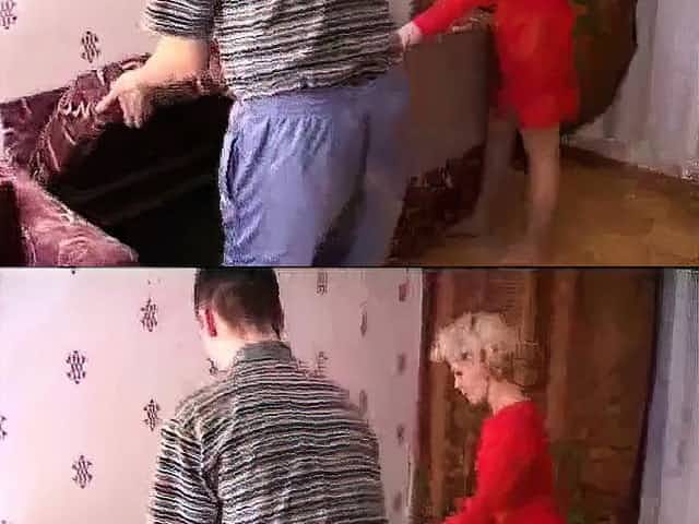 Russian mature mom and a friend of her son! Amateur!