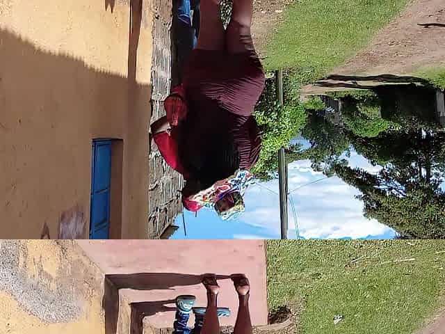 Miss Apple Bottom Riding a Property Realtor That babe Met During the time that Looking for a Abode