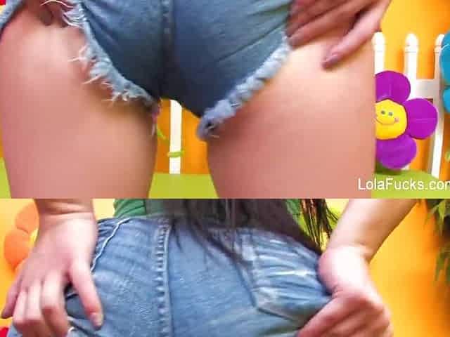 Lola Foxx masturbates her taut teen cunt