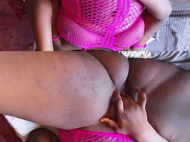 EBONY HONEY ENJOYING HERSELF