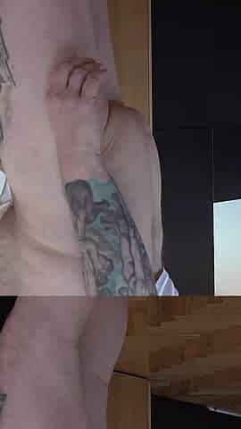 Fans Only: Intense Throat Fuck Quickie with Karla Rose - Split Screen Action and Massive Cumshot Explosion!