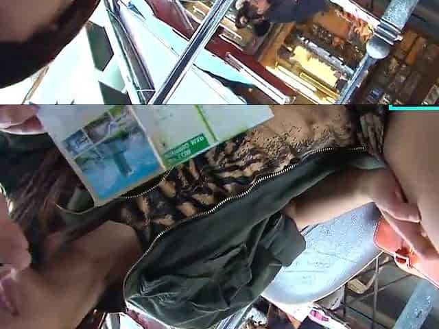 Tiny Asian MILF picked up in a Tuk Tuk