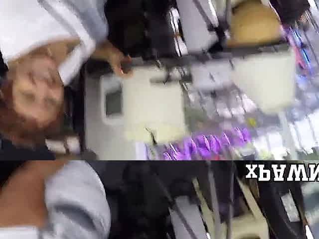 Pervert sells his girlfriend in the pawnshop for money