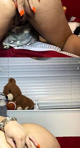 amateur vip ass masturbating on live webcam