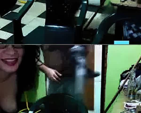 Close-Up Latina Webcam Colombian Paisa with Her Lover