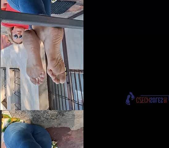 Amateur BBW Big and Chubby Feet Tease