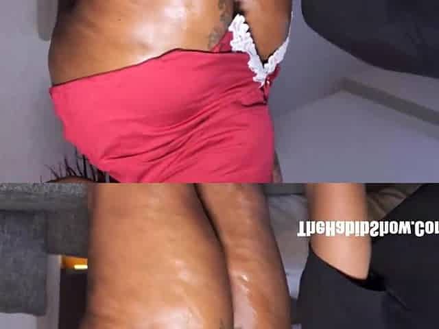 tbooty so thick even that snatch has meat eat it stretch3x