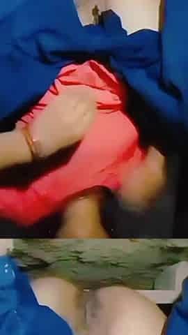 My pussy is so desperate to get fucked by a cock that I can't orgasm even with a finger. Please someone fuck me. Fuck me so mu