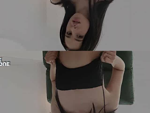 Seductive Brunette hair Alyssa Bounty Please Her Large Penis Boyfriend