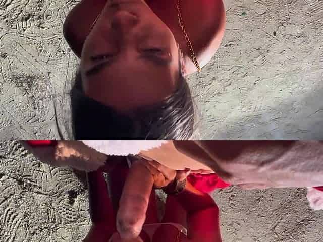 Big Dick as a Christmas Gift for This Hot Latina