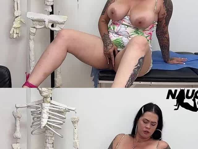 Lascivious mother I'd like to fuck masturbating in her doctor's office