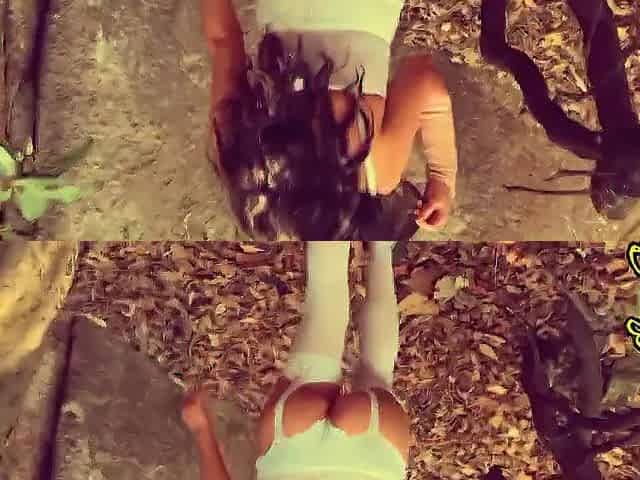 Emily Sex Queen se masturba en el bosque y tiene un squirt al aire libre - Public masturbation