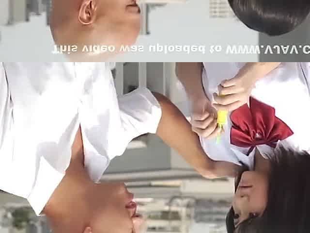 Her classmates, teachers, and even her best friend all play with her according to their wishes.