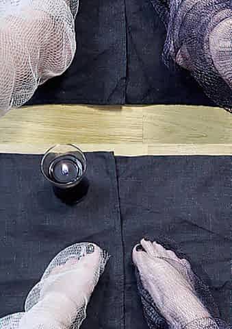 FEET JOI - I TEASE U WITH MY FEET