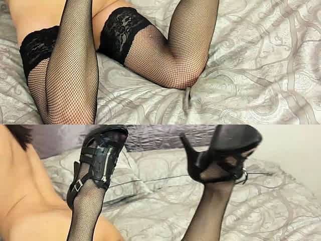 Linsey Dawn solo foot fetish
