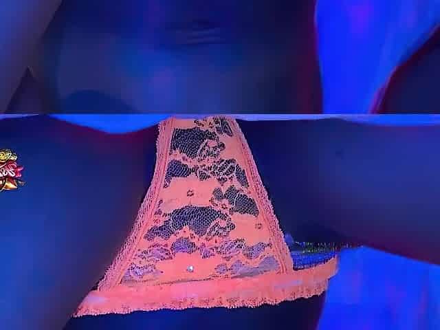 Skinny black lady flashes her vagina on camera