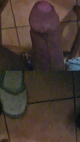 Playing with her cunt and jerking shlong with her feet