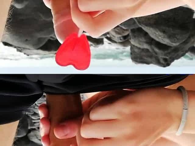 Sucking and Fucking on the Beach - Outdoor Teen Amateur Blow