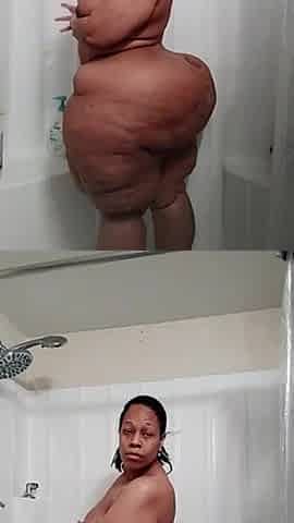 SSBBW Shower Playtime