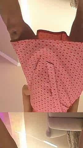 Skirt Tease Flash High Quality