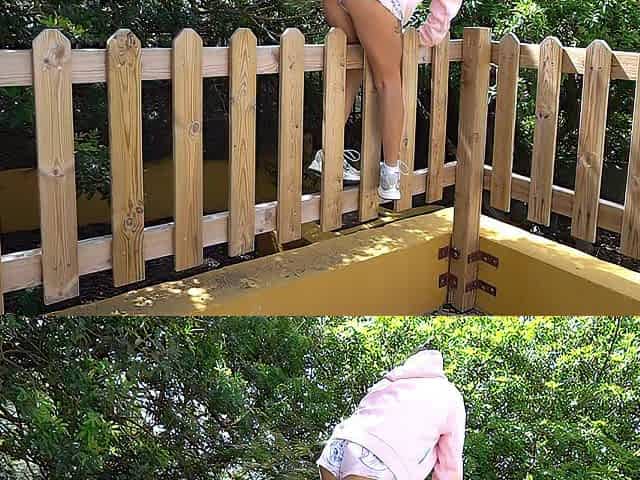 My stepsister doesn't wear pants, I recorded her peeing