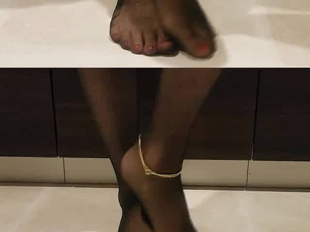 Banana Splits and Pantyhosed Feet