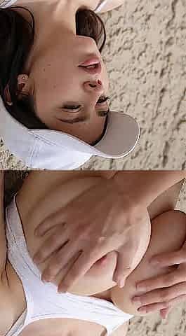 Large Breasts Smooth Gal [Hyperrealistic AI]