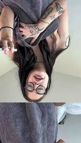 Tattoed Punk Amateur Babe Kendra Blowjob POV