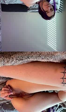 Close up amateur beauty uses her toy to masturbates