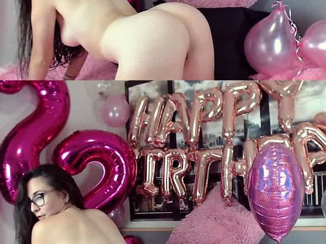 Annalisa is an amateur teen babe fucking the toy