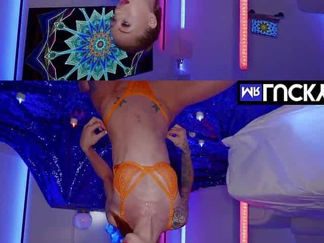 Skinny Redhead Floozy Kendra Cole Cums On Schlong