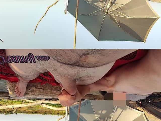 Risky Public Tugjob on the Canary Beach with Spunk fountain - MissCreamy