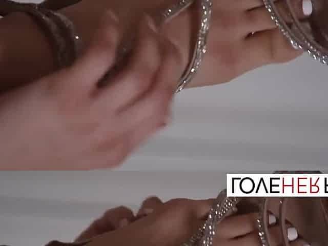 Victor Ray, Vanessa Hottie And Vanessa Sky - Latina Hottie Gives Footjob To Horny Cock