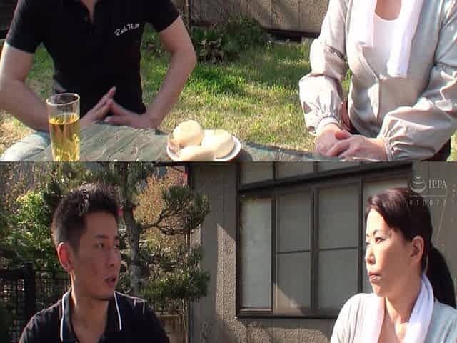 M915g03 an Av Appearance of a 50-something Mature Woman Who Lives Alone Distracts Her Loneliness! Outdoor Activities in the Bamb