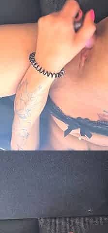 Mature amateur solo toying