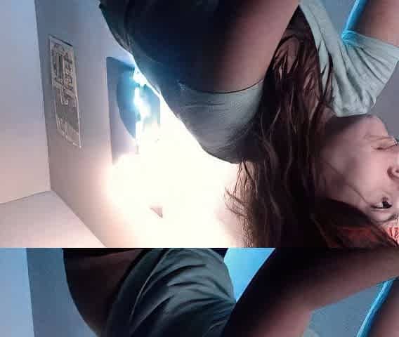 Young amateur teen in solo masturbation playing with herself