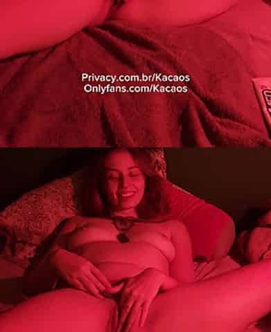 Squirting with my pink dildo ????