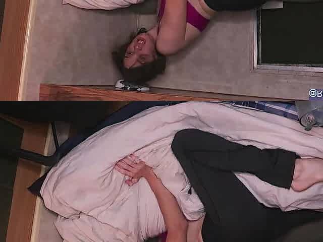 dry humping the bed in brassiere and leggings