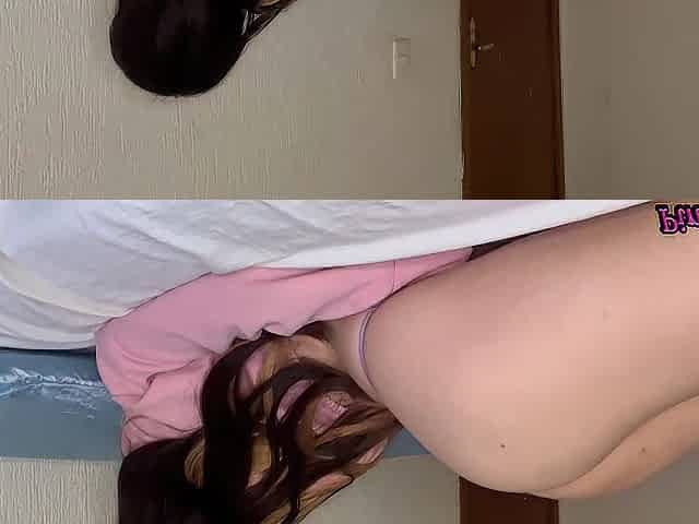 STEPDAUGHTER IN PAJAMAS WITH HER MOIST CUNT ON THE STEPDAD DAYBED