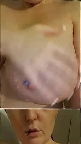 Selfie enjoyment in the Shower