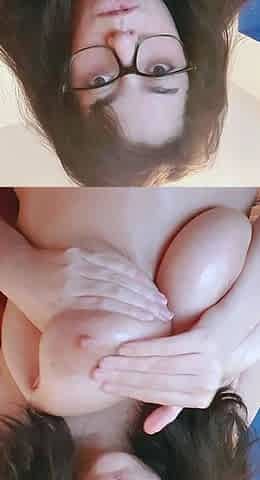 Hairy Pussy Webcam Girl with Big Boobs