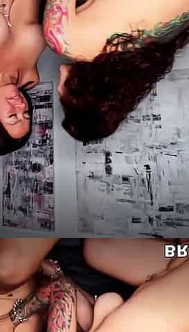 Lesbian Nipple Players