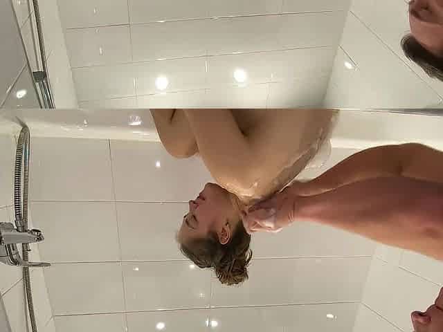 Back rub ignites fierce creampie excitement