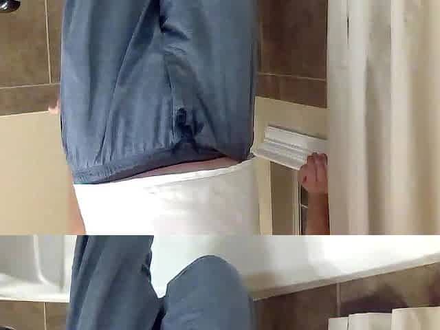 Final pissing of the night full clip
