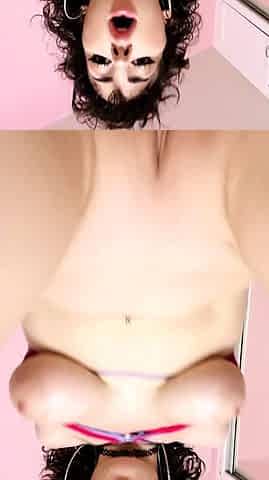 Love Chat Big Boobs Brunette Masturbating For Cam