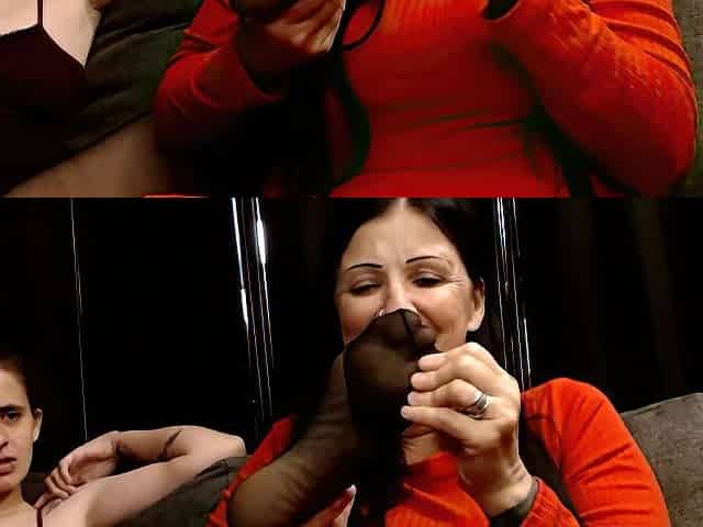 Lesbo Nylon Hose Feet Smelling Rubbing