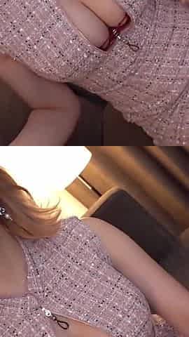 Part 1 Unavoidable Backlash! Cleavage Fully Exposed at Cherry Blossom Viewing Spot